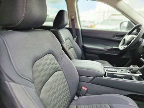 New 2026 Nissan Pathfinder SV FWD image 13