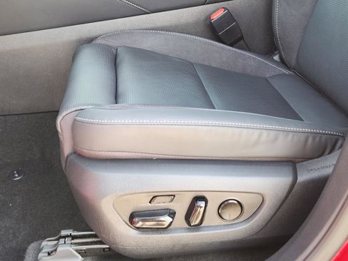 Used 2024 Lexus RX 350 FWD w/ Convenience Package image 21