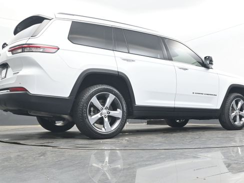 Used 2021 Jeep Grand Cherokee L Limited image 29