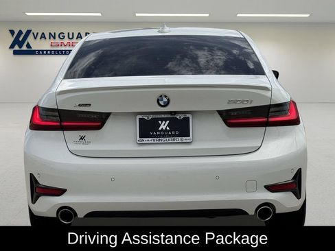 Used 2022 BMW 330i xDrive Sedan w/ Driving Assistance Package AWD/4WD image 4