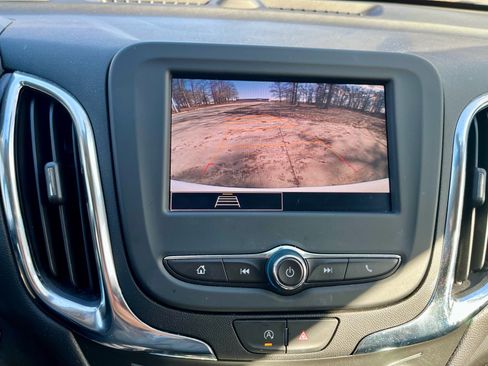 Used 2024 Chevrolet Equinox LT w/ LPO, Floor Liner Package image 21