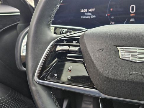 Certified 2024 Cadillac Lyriq Luxury image 31