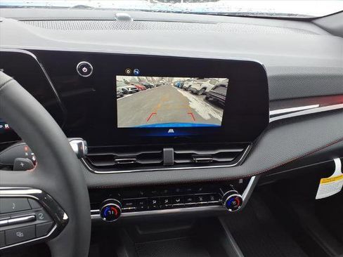 New 2026 Chevrolet Equinox RS w/ LPO, Floor Liner Package image 9