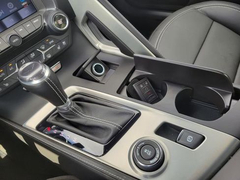 Used 2016 Chevrolet Corvette Z06 w/ 2LZ Preferred Equipment Group image 21