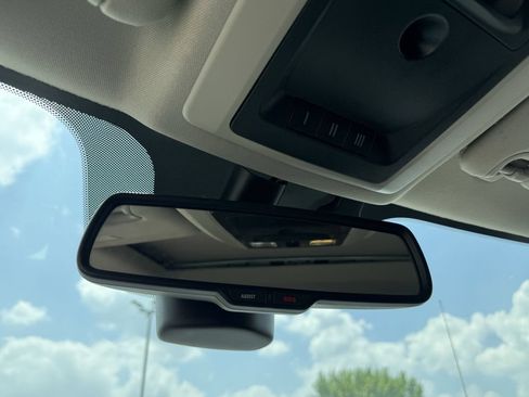 Used 2018 RAM 1500 Lone Star RWD image 22