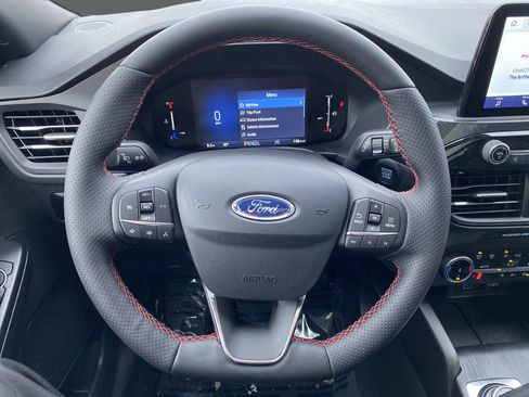New 2026 Ford Escape ST-Line w/ Cold Weather Package AWD/4WD image 17