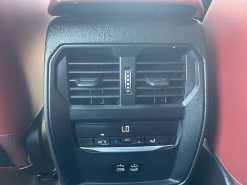 Used 2022 BMW 330i Sedan w/ Premium Package 2 image 22