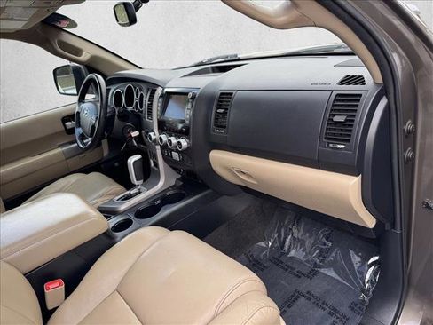 Used 2013 Toyota Sequoia Limited AWD/4WD image 21