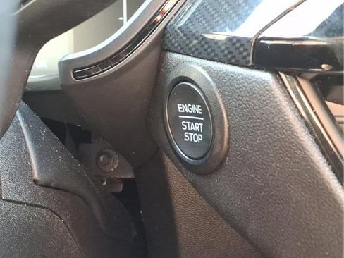 Used 2025 Ford Escape ST-Line Select AWD/4WD image 10