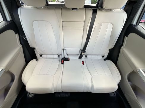 New 2026 Mercedes-Benz GLB 250 4MATIC image 15