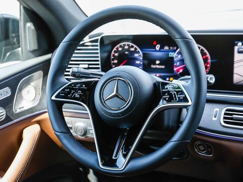 New 2026 Mercedes-Benz GLE 450 4MATIC Coupe image 13