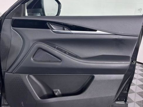 Certified 2025 INFINITI QX60 Pure image 28