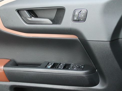 Used 2024 Ford Bronco Sport Outer Banks AWD/4WD image 13