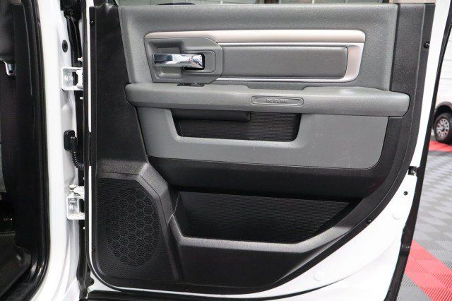 Used 2015 RAM 3500 SLT AWD/4WD image 51