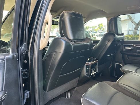 Used 2022 RAM 3500 Laramie w/ Max Tow Package image 36