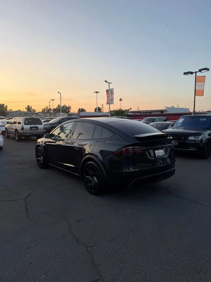 Used 2026 Tesla Model X AWD/4WD image 3