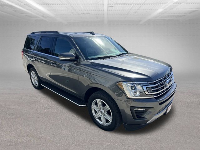 Used 2020 Ford Expedition XLT w/ Equipment Group 202A AWD/4WD image 9