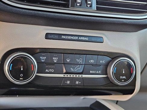 Used 2022 Ford Escape SE w/ Convenience Package image 15