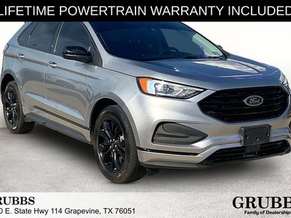 Used 2024 Ford Edge SE w/ Black Appearance Package