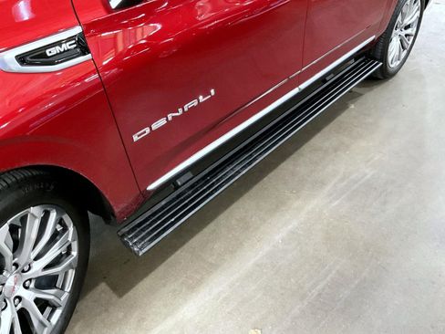 Certified 2024 GMC Yukon XL Denali w/ Denali Reserve Package image 23