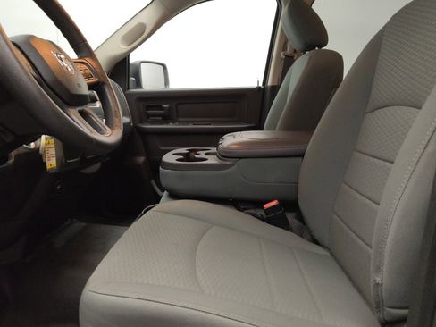 Used 2018 RAM 1500 Tradesman w/ Popular Equipment Group RWD image 17