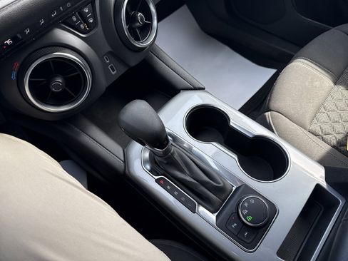 Used 2022 Chevrolet Blazer LT image 15