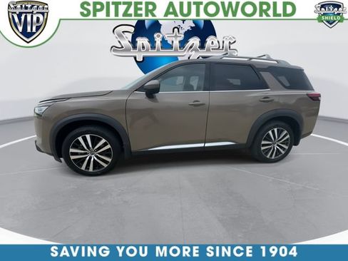 Used 2023 Nissan Pathfinder Platinum AWD/4WD image 6
