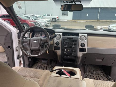 Used 2010 Ford F150 XLT image 27