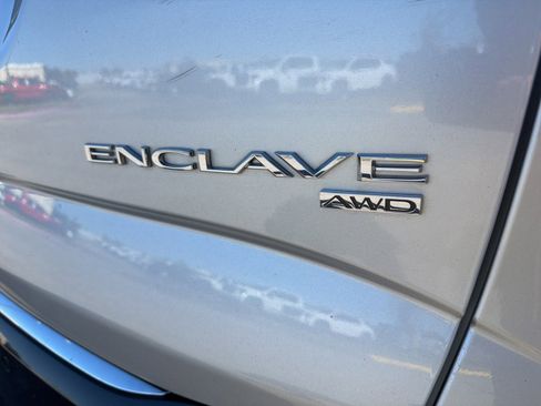 Used 2019 Buick Enclave Premium image 11