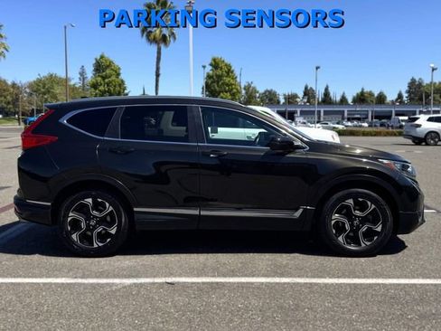 Used 2018 Honda CR-V Touring image 4
