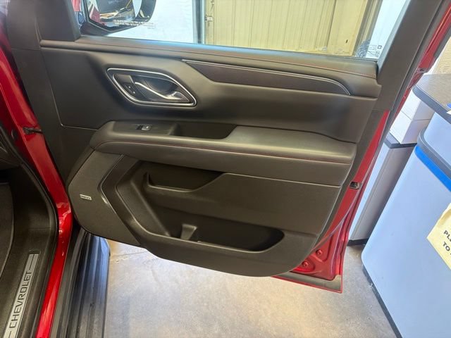 Used 2023 Chevrolet Tahoe RST AWD/4WD image 24