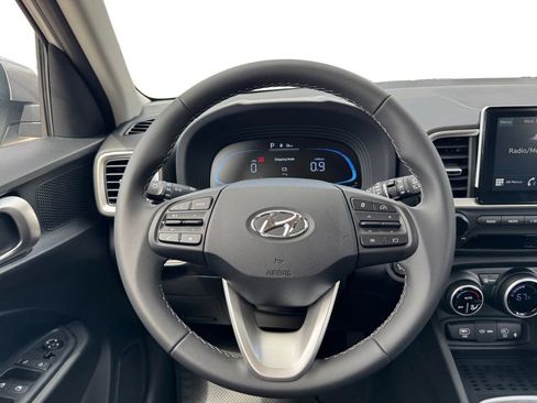 New 2026 Hyundai Venue SEL FWD image 12