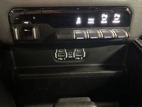 Used 2021 RAM 1500 Laramie w/ Sport Appearance Package AWD/4WD image 27