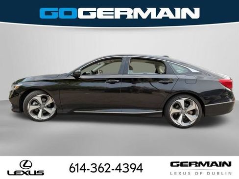 Used 2018 Honda Accord Touring image 12