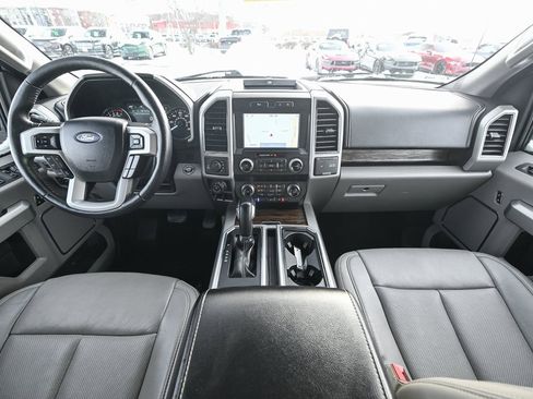 Used 2019 Ford F150 Lariat w/ Equipment Group 502A Luxury image 30
