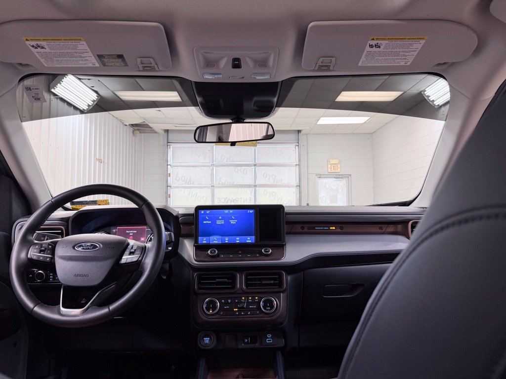 Used 2023 Ford Maverick Lariat w/ Lariat Luxury Package AWD/4WD image 27