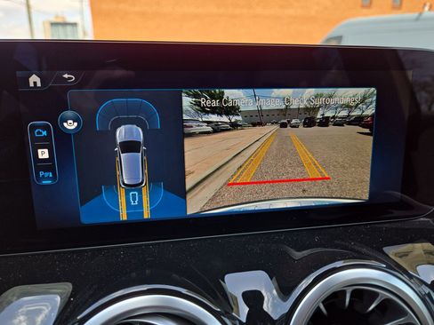 New 2025 Mercedes-Benz GLA 250 image 18