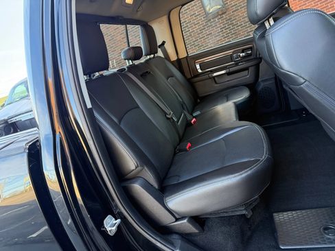 Used 2014 RAM 1500 Laramie w/ Convenience Group image 16