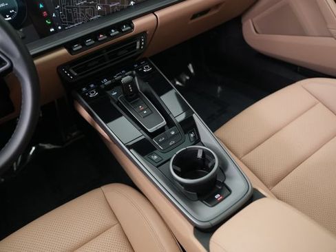 Certified 2023 Porsche 911 Carrera RWD image 27