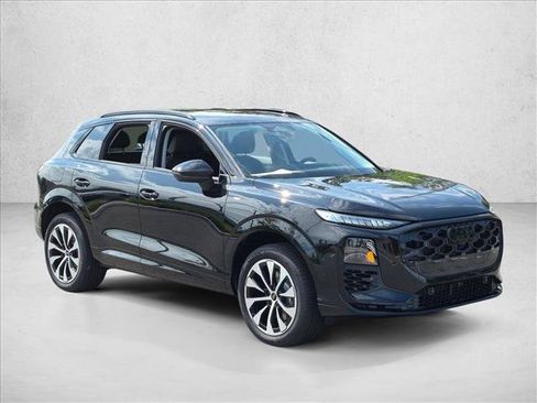 New 2026 Audi Q3 quattro 2.0T AWD/4WD image 5