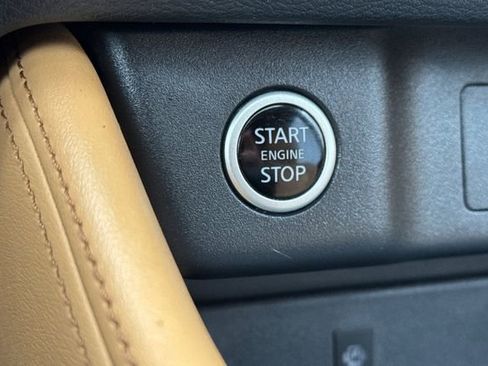 Used 2023 Nissan Rogue Platinum w/ Platinum Premium Package image 26