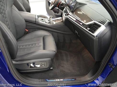 Used 2025 BMW X6 M Competition w/ Executive Package image 19