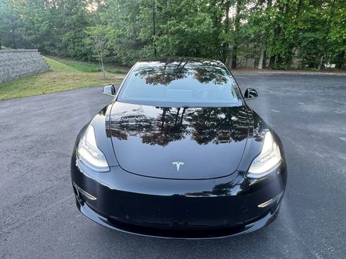 Used 2018 Tesla Model 3 Long Range AWD/4WD image 2