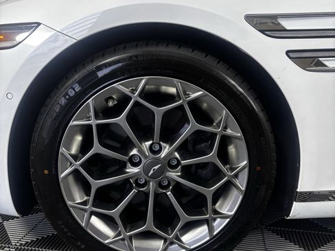 Used 2021 Genesis G80 2.5T w/ Prestige Package image 10