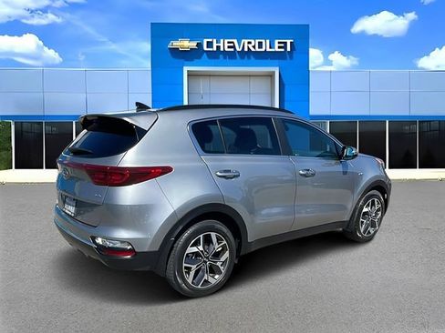 Used 2021 Kia Sportage EX w/ EX Technology Package AWD/4WD image 3