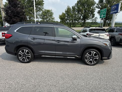 Used 2023 Subaru Ascent Limited w/ Technology Package AWD/4WD image 32