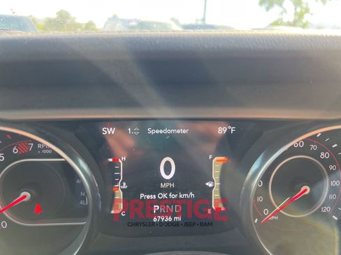 Used 2019 Jeep Wrangler Unlimited Rubicon image 38