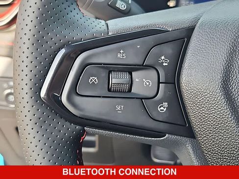 Used 2025 Chevrolet TrailBlazer RS w/ Convenience Package FWD image 24