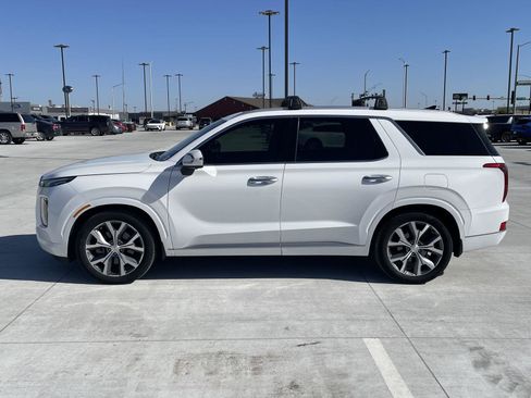 Used 2021 Hyundai Palisade Limited w/ Cargo Package AWD/4WD image 3