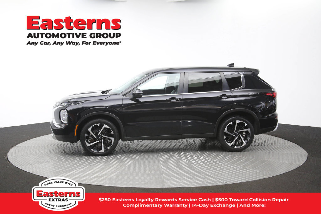 Used 2024 Mitsubishi Outlander SE FWD image 59